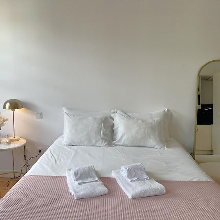 Aliados Downtown Studio By Porto City Hosts Esterno foto